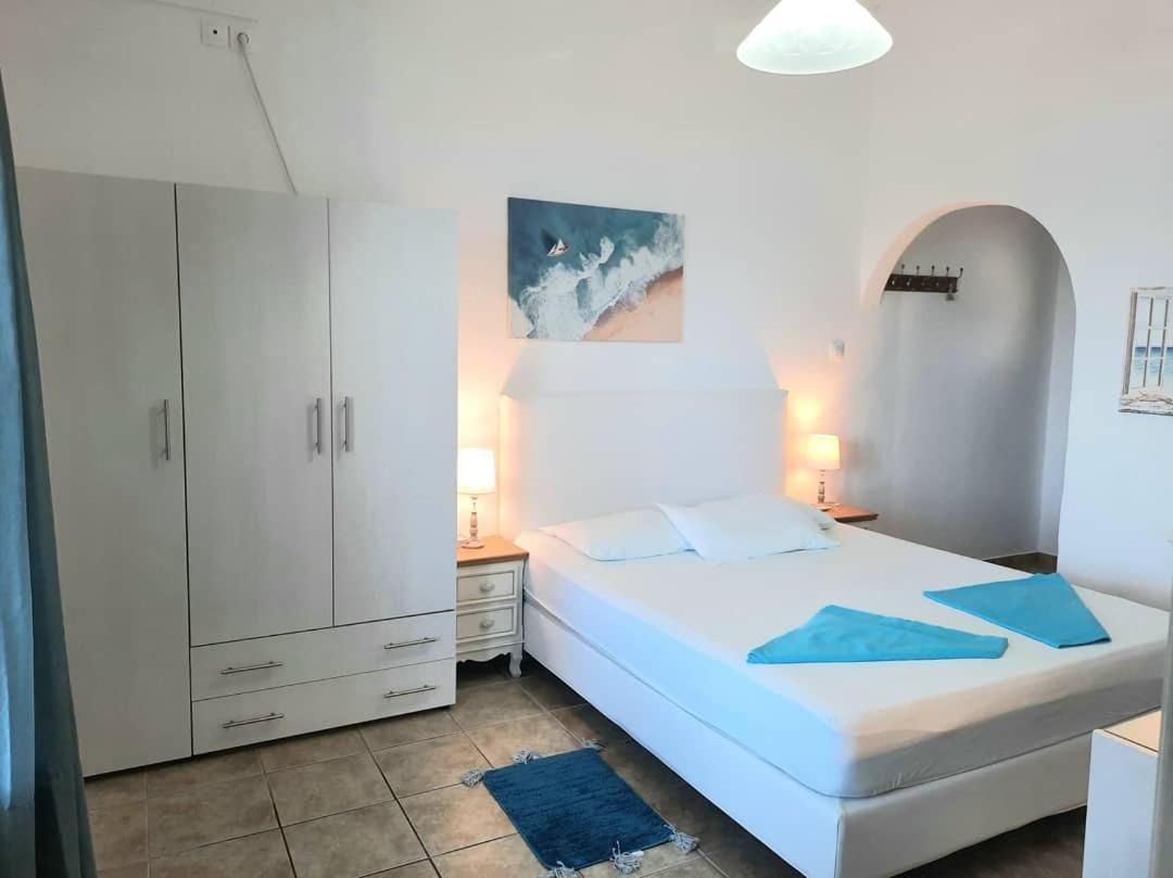 Logaras Seaview Apartment Екстер'єр фото