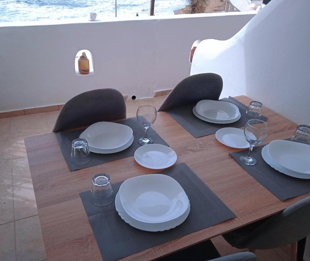 Logaras Seaview Apartment Екстер'єр фото