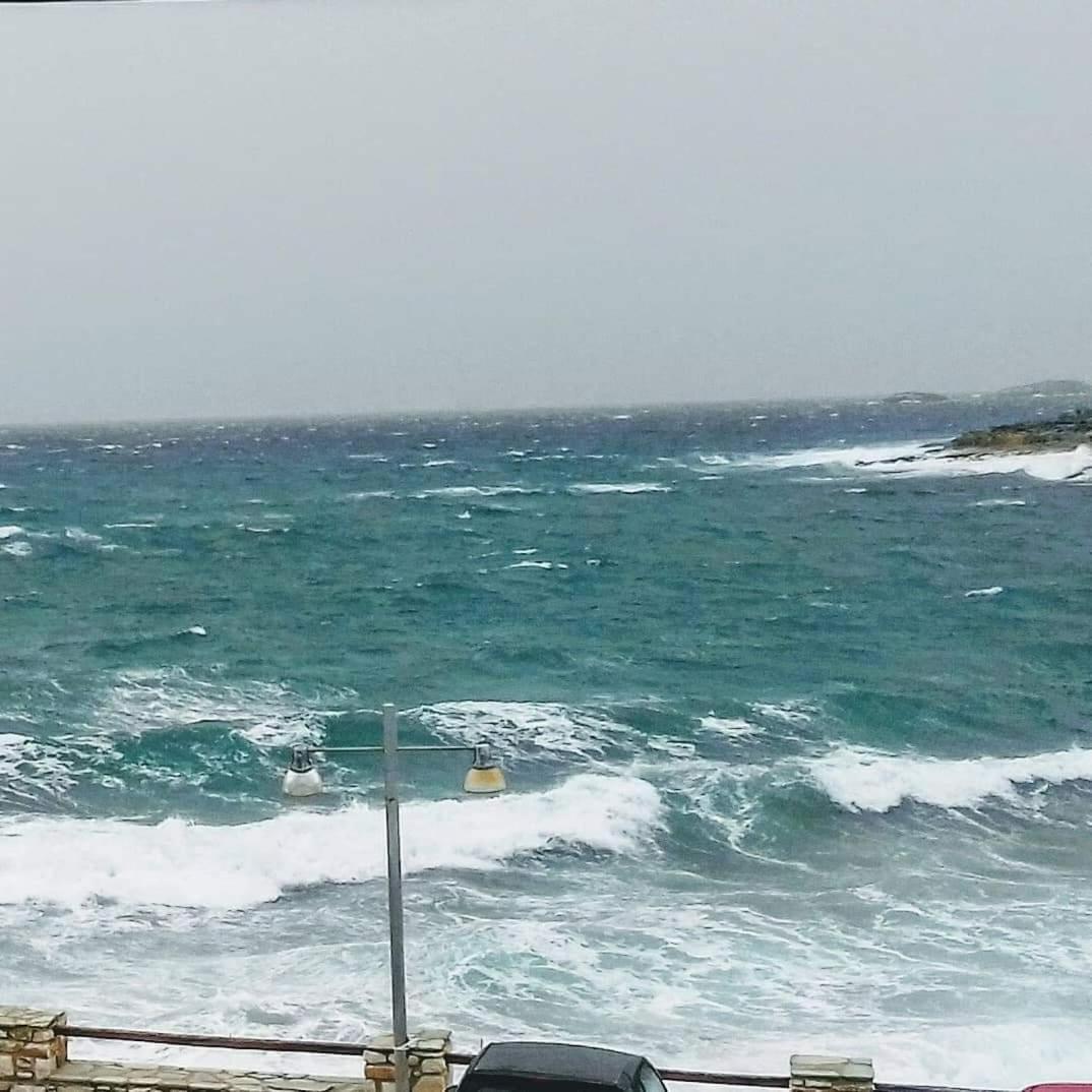 Logaras Seaview Apartment Екстер'єр фото