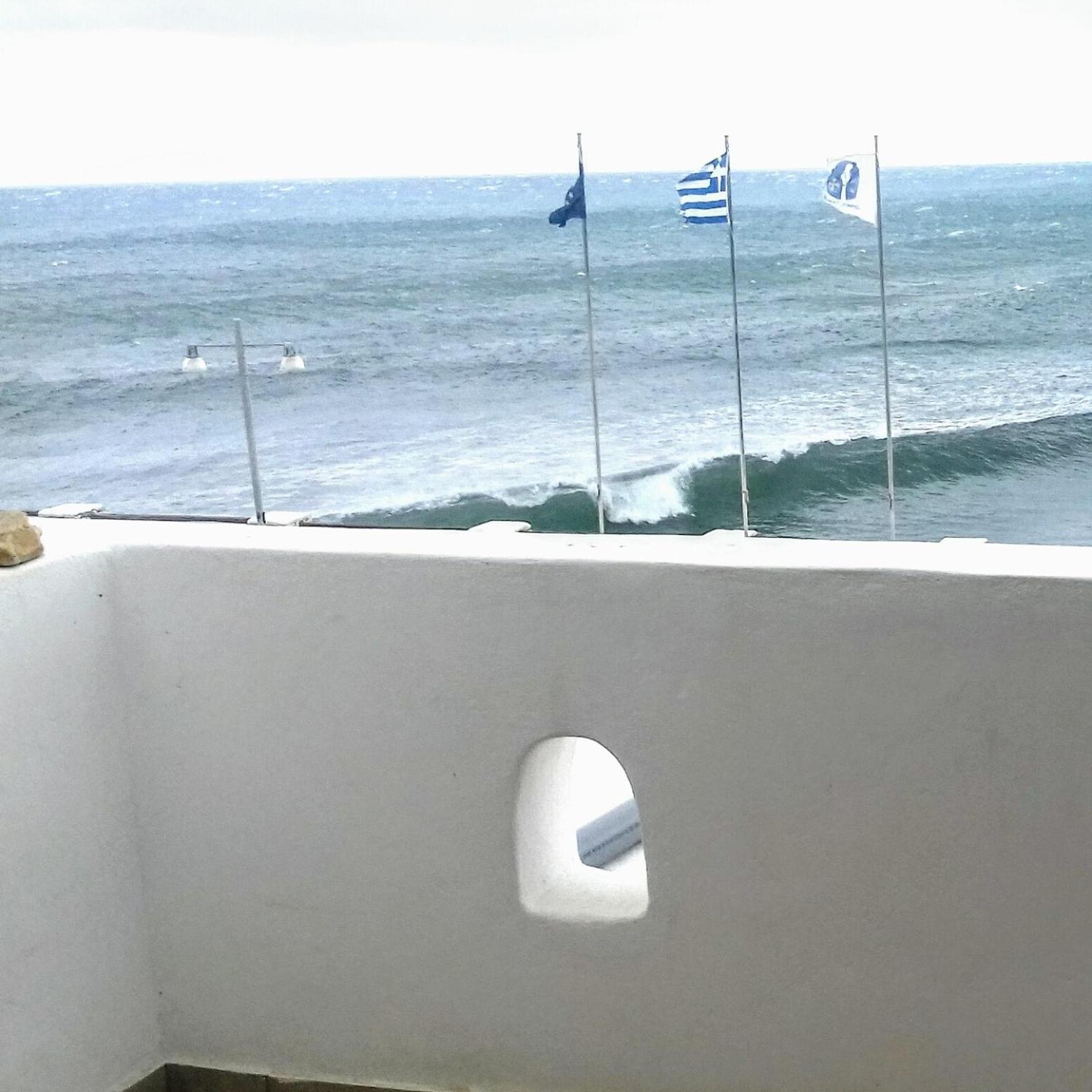 Logaras Seaview Apartment Екстер'єр фото